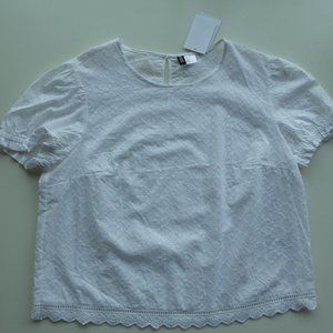 NWT--H&M white top